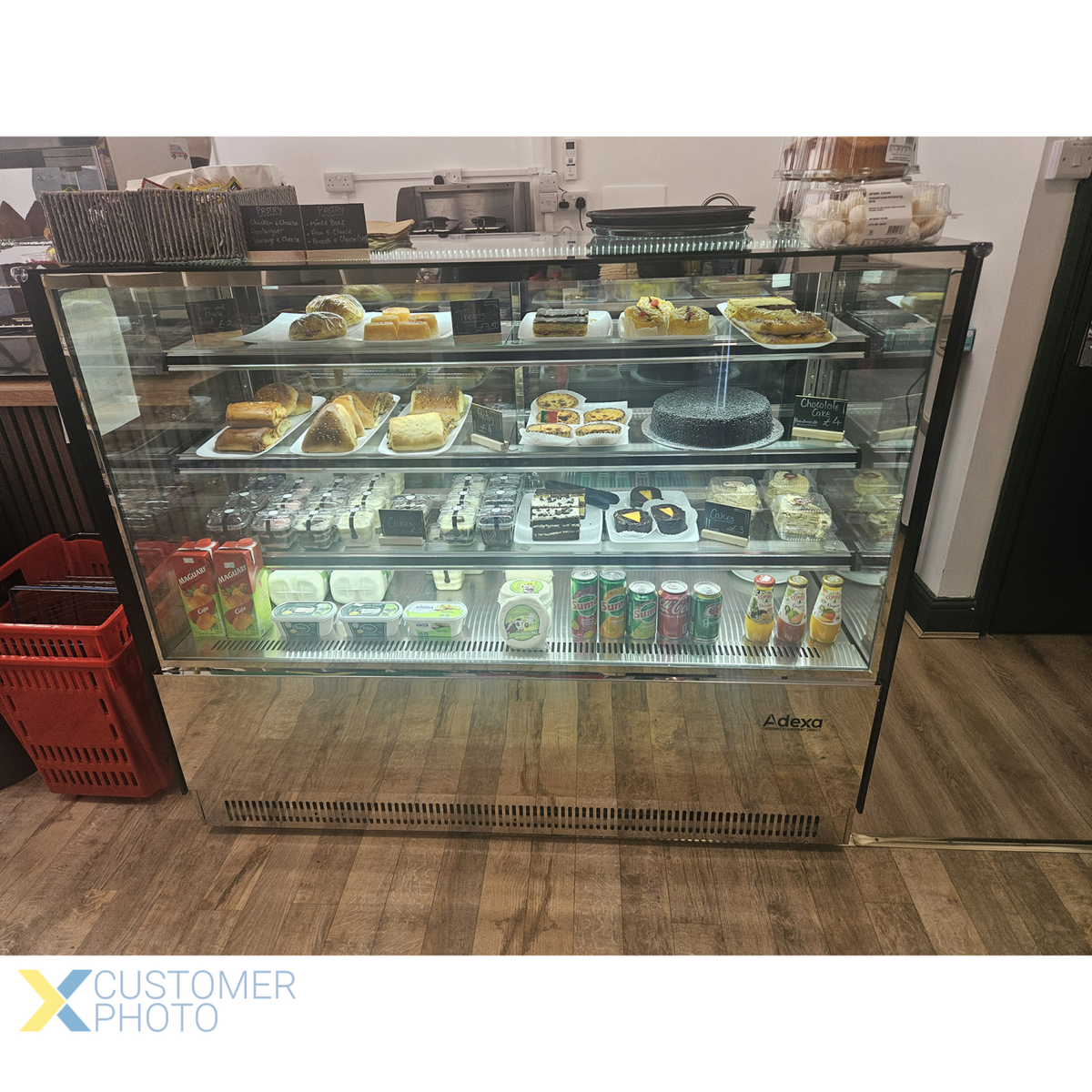 Cake counter 1500x730x1300mm 3 shelves Stainless steel base LED - GN1500RF3