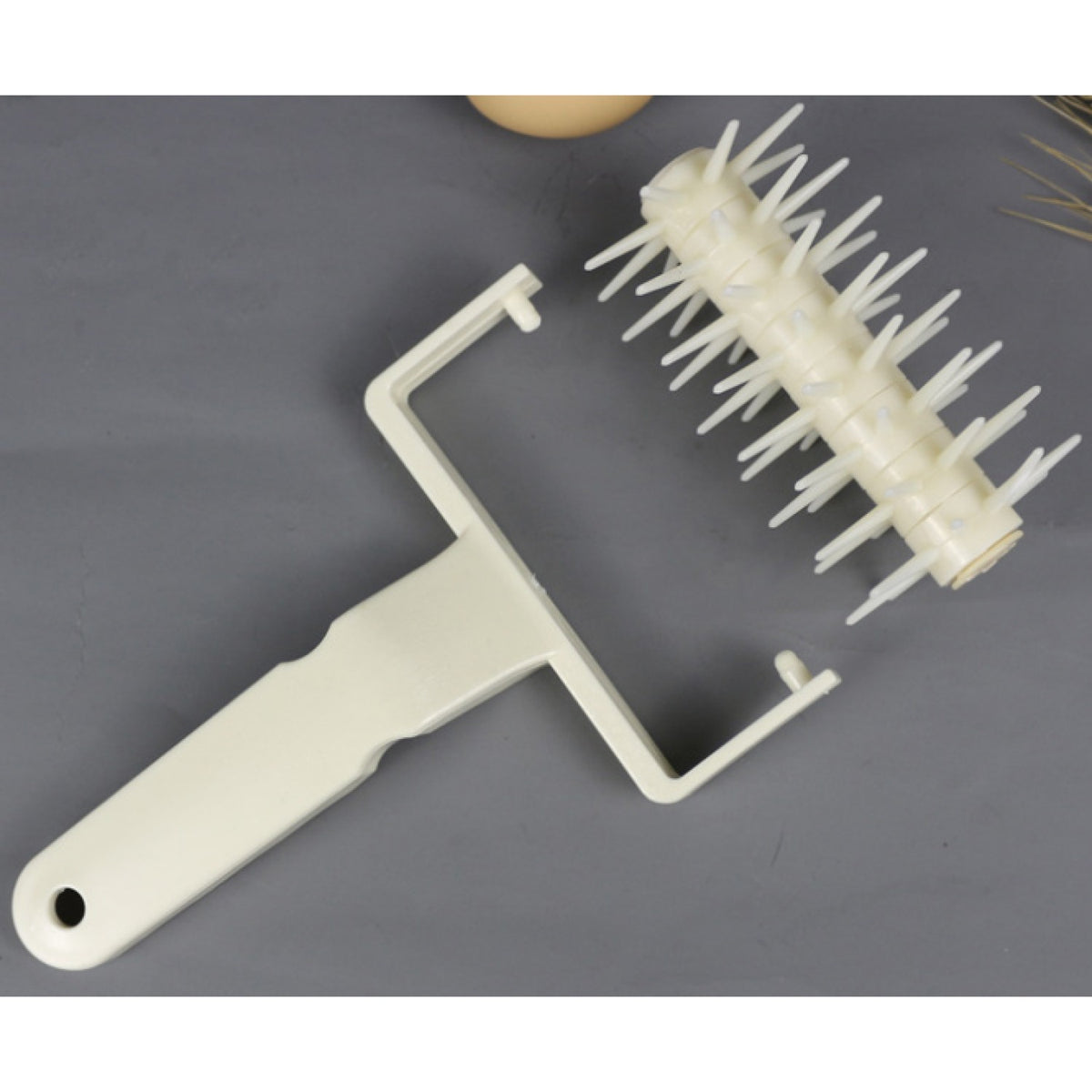 Medium Pizza Dough Docker - PN090