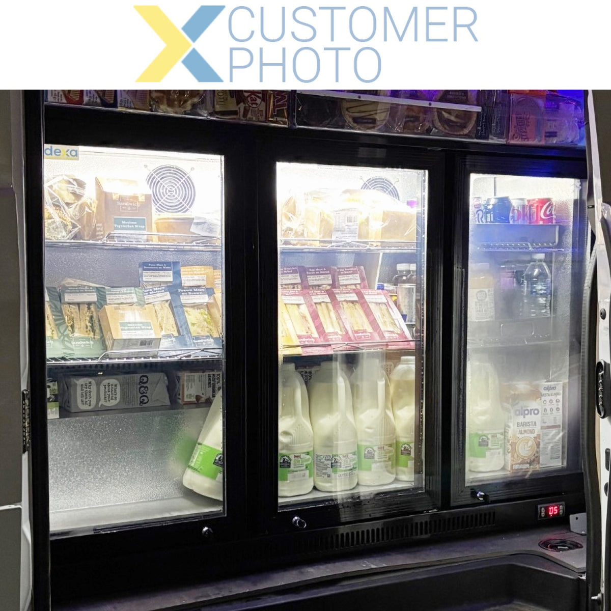 Back bar cooler 3 hinged doors 312 litres Black - BC03PP