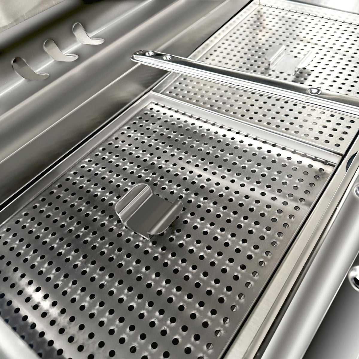 Commercial Undercounter Dishwasher with 500mm Basket 220V with Drain, Detergent & Rinse Pump - DAVS106
