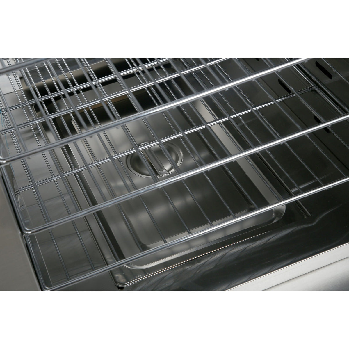 Heated Mobile Banquet Cabinet with 22 x GN1/1 tray capacity 2.2kW - HW1121
