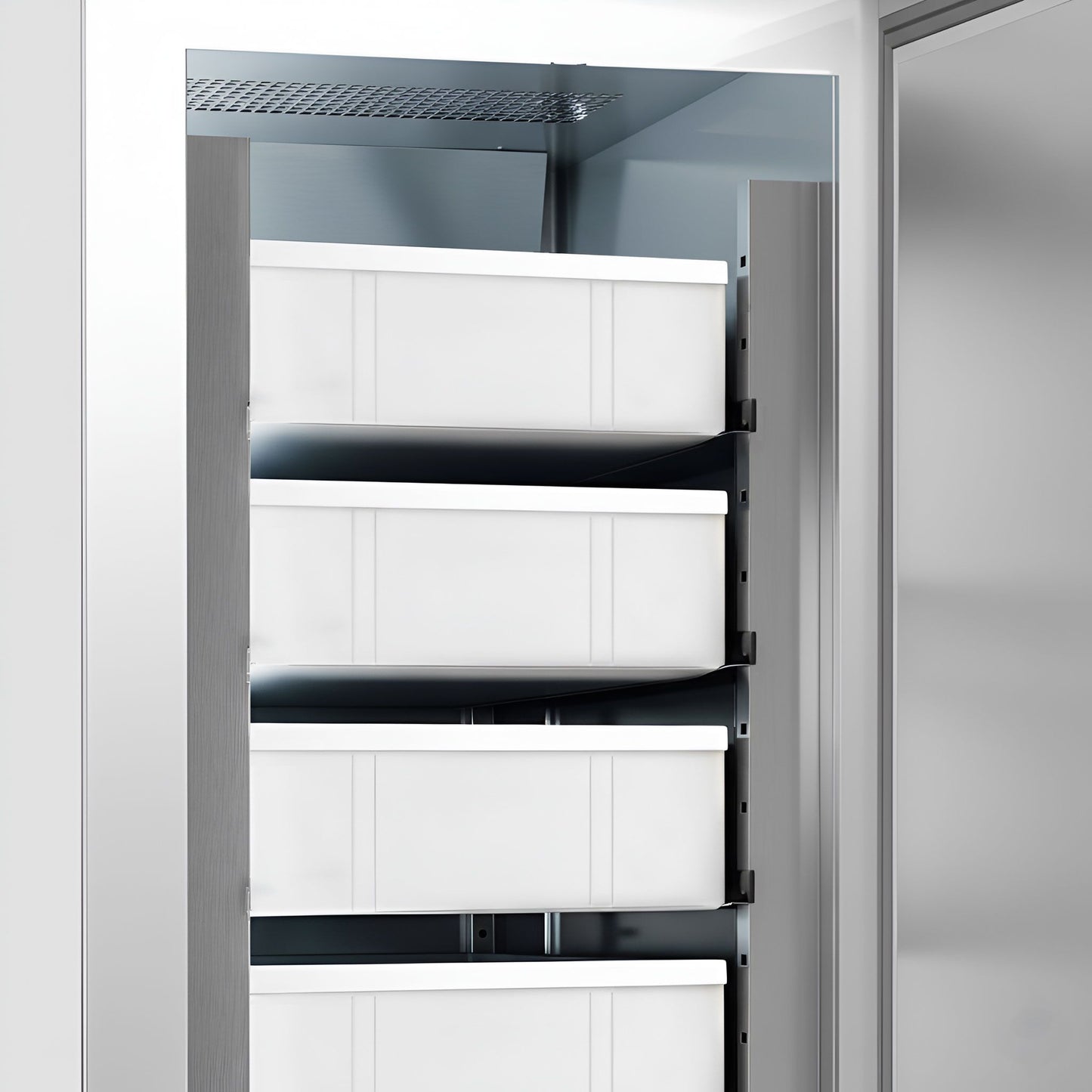 KFG530T1ND fish fridge interior with fish containers