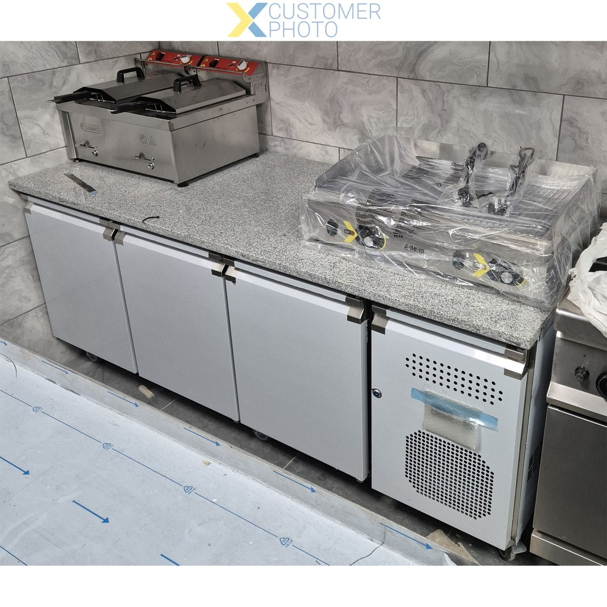 Refrigerated Counter with Marble top 3 doors Depth 800mm - PA20