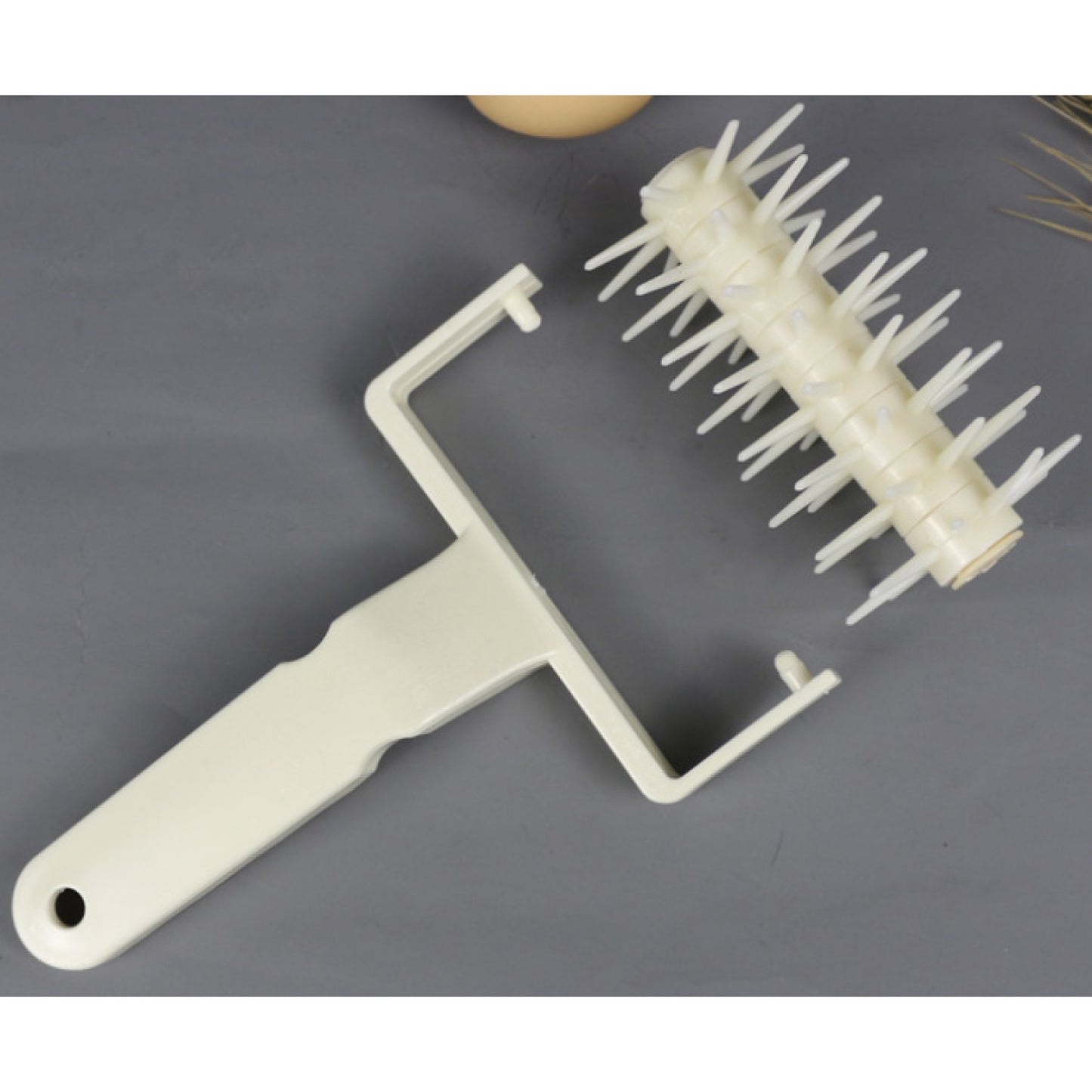 Medium Pizza Dough Docker - PN090