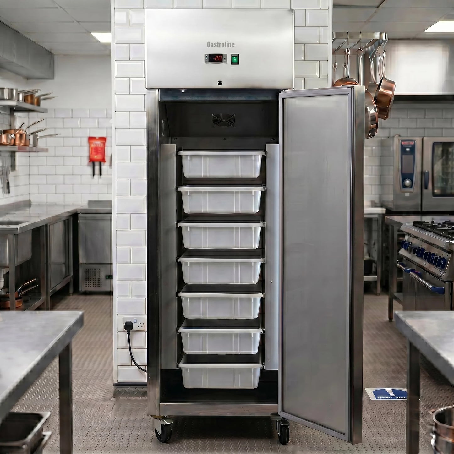 Contender 600L Fish Fridge Bundle - 7 FREE Storage Trays, LED Lit
