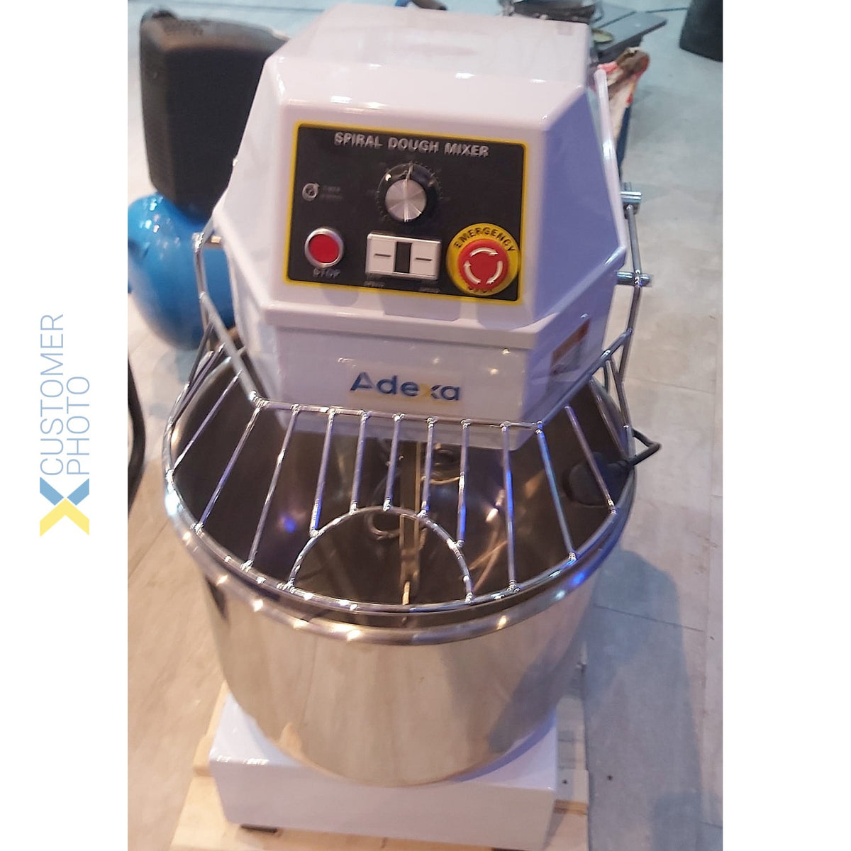 Professional Spiral Dough Mixer 40 litres Fixed head Fixed bowl 2 speeds 230V/1 phase - SH40