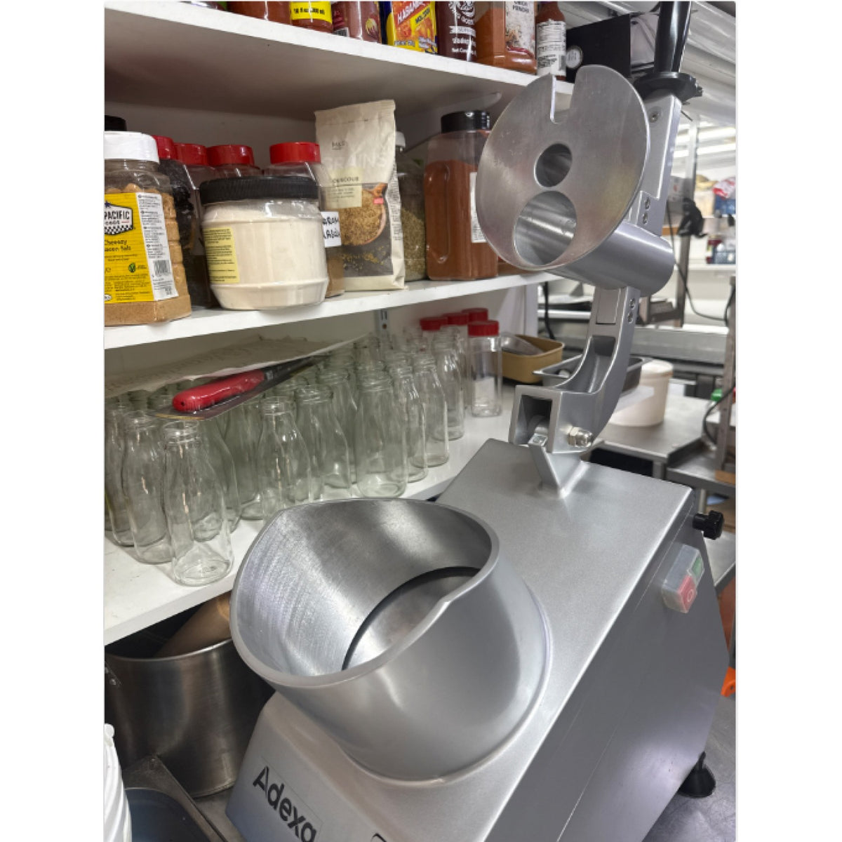 Commercial Fruit and Vegetable Cutter 750W 590x270x480mm - YFC205A